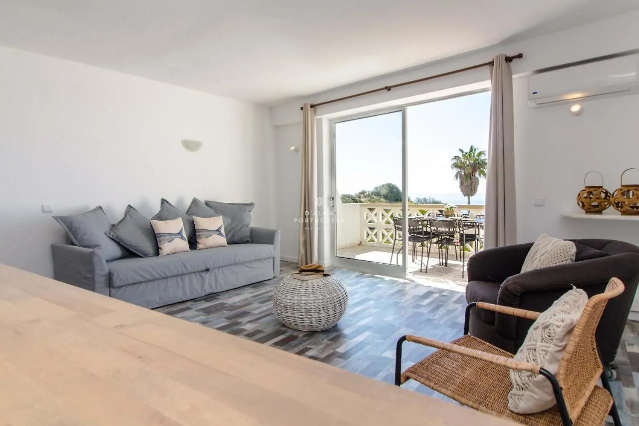 Aveiros Beach Apartment Ocean View - By Dalma Portuguesa Albufeira Portugal